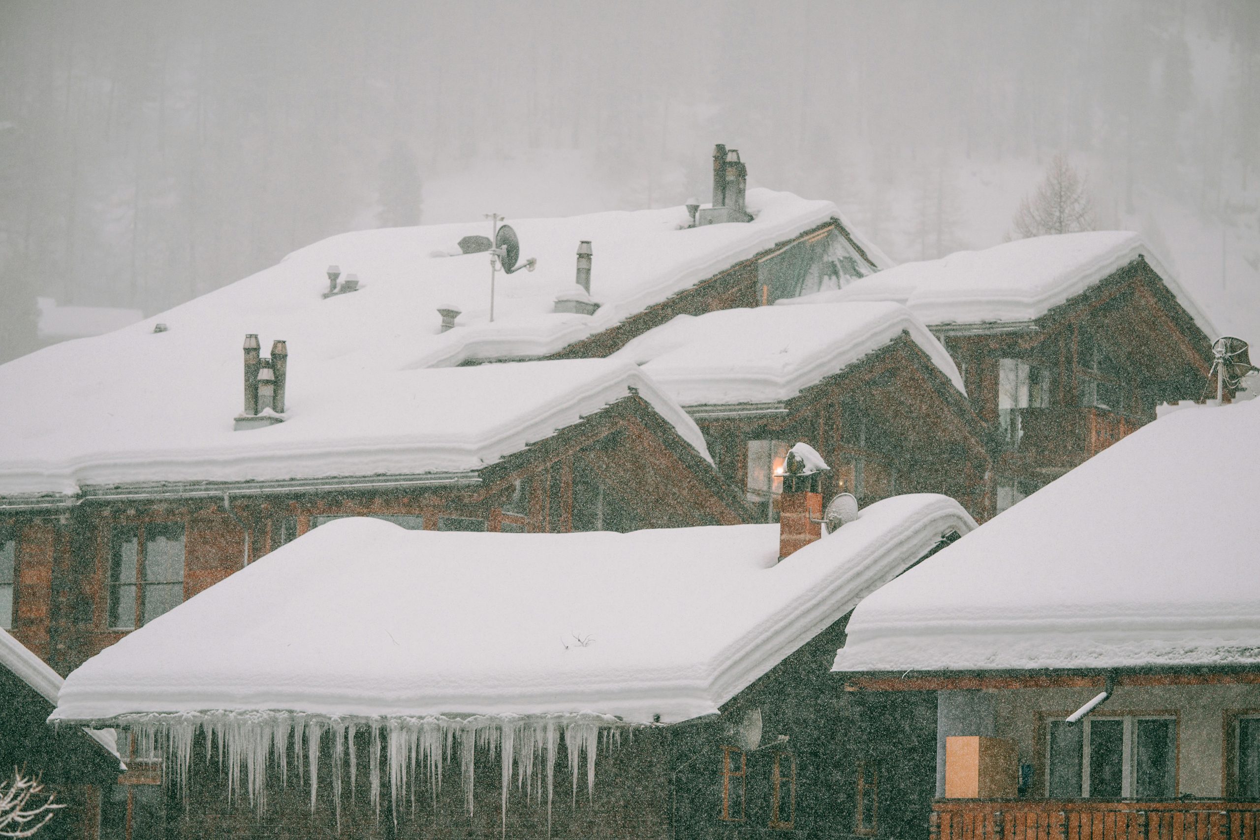 Top 10 Home Repairs to Do Before Winter in Roanoke